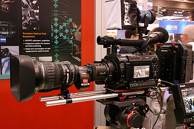 New F3 items anyone at NAB have pictures or prices?-hdx2.jpg