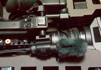 FS7 in Pelican 1650-3-mic-holder.png