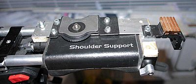 How to turn your dslr into a shouldercamera-shouldercam12.jpg