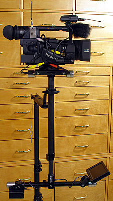 Steadicam Pilot AA Battery MOD-pb040005a.jpg