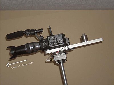 Telescoping lens with the FS-100-fs-100-02.jpg