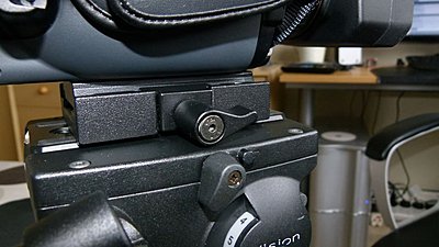 manfrotto quick release on a sachtler head?-locked.jpg