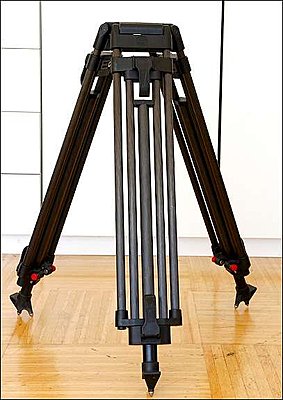 Help identifying Sachtler tripod-88_-808716118.jpg