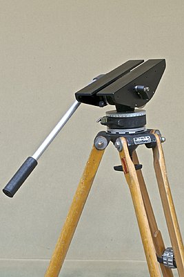 Help identifying Miller tripod and head?-_dsc9742.jpg