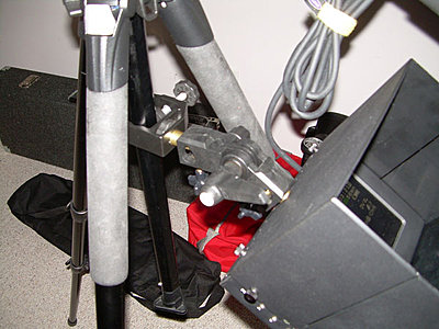 FNG HELP!  Mounting to tripod-dscn0301.jpg