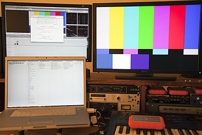 Matrox does not calibrate monitors?-all-colors-1.jpg